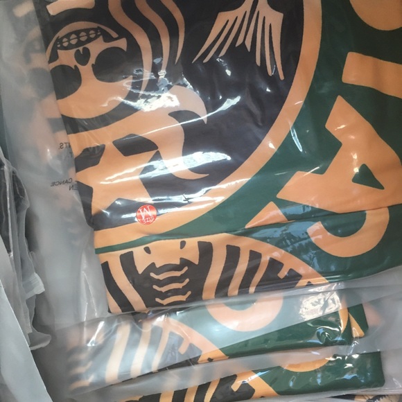 Shorts - Picture 5 of 6